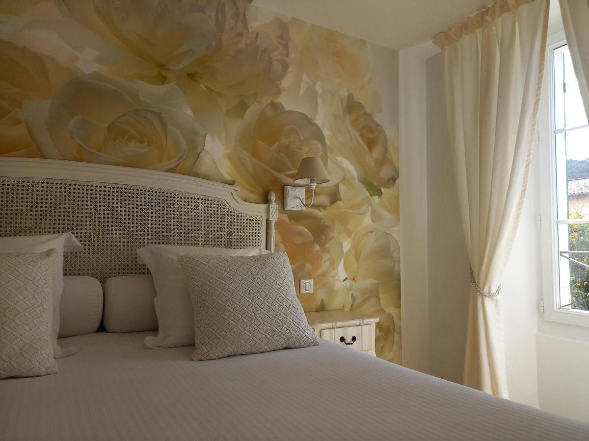 Hotel Restaurant Notre Dame Collobrières Екстериор снимка