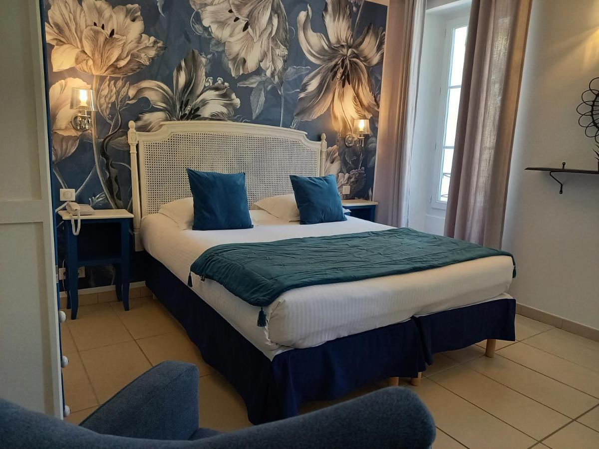 Hotel Restaurant Notre Dame Collobrières Екстериор снимка
