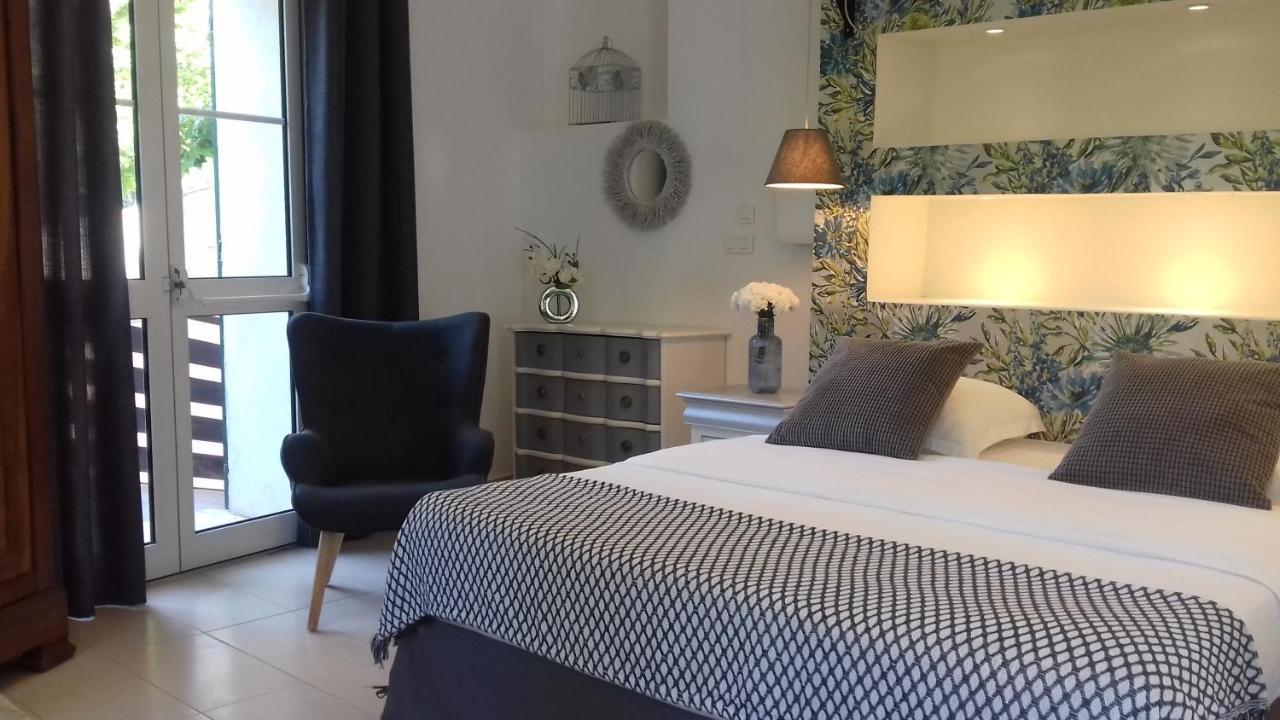 Hotel Restaurant Notre Dame Collobrières Екстериор снимка